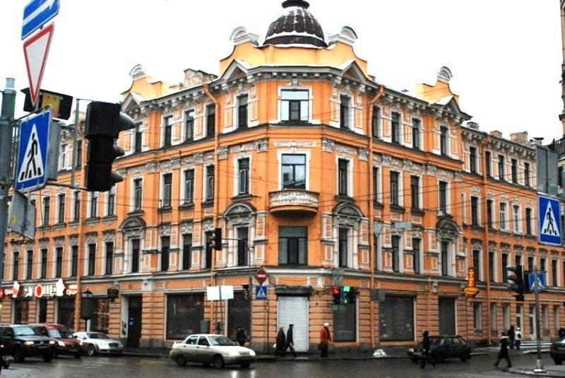 Большой проспект в. о 53/10. Отель в Санкт-Петербурге фото на Петроградской.